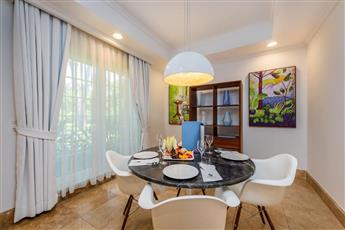 Azure Villas by Cornelia