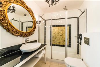 Babana Hotel