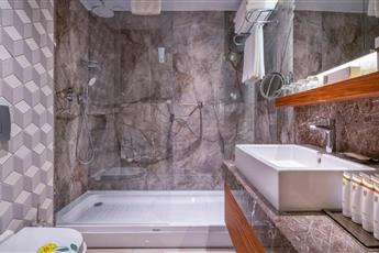 Baia Lara Hotel