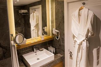 Baia Lara Hotel