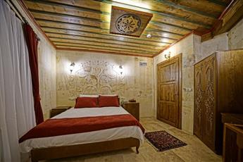 Balloon Cave Hotel