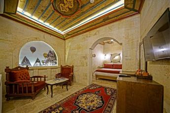 Balloon Cave Hotel