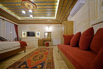 Balloon Cave Hotel