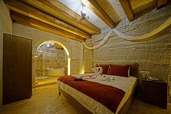 Balloon Cave Hotel