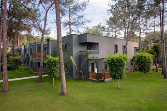Balmy Foresta 5*