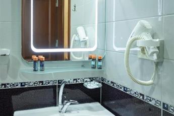 Basileus Hotel