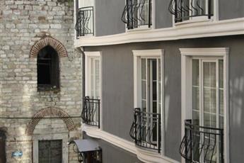 Basileus Hotel