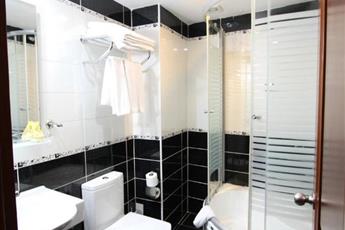 Basileus Hotel