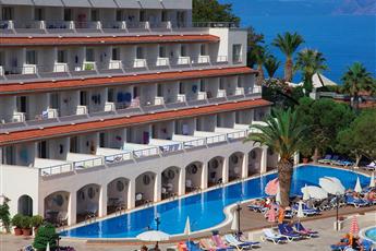 Batihan Beach Resort & Spa 4*