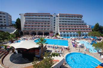 Batihan Beach Resort  & Spa 4*