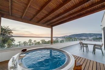 Batihan Beach Resort & Spa