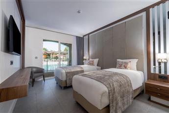 Batihan Beach Resort & Spa