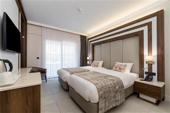 Batihan Beach Resort & Spa