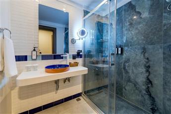 Batihan Beach Resort & Spa