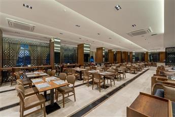 Batihan Beach Resort & Spa