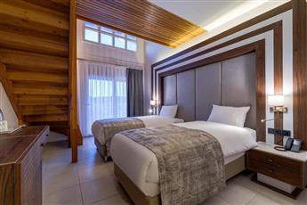 Batihan Beach Resort & Spa