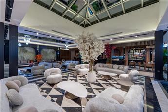 Batihan Beach Resort & Spa