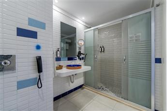Batihan Beach Resort & Spa