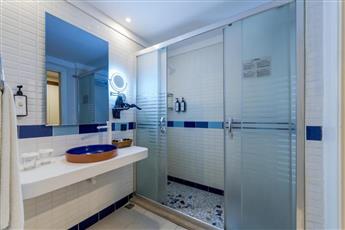 Batihan Beach Resort & Spa