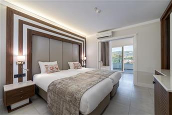Batihan Beach Resort & Spa