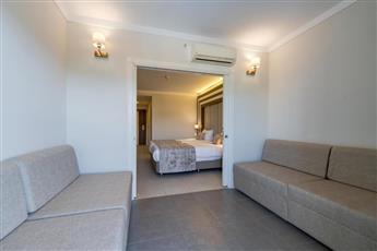 Batihan Beach Resort & Spa