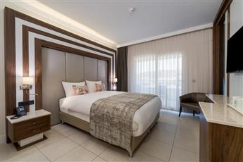 Batihan Beach Resort & Spa