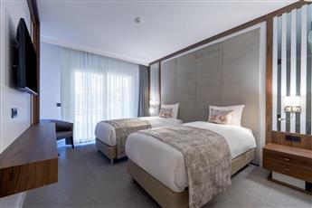 Batihan Beach Resort & Spa