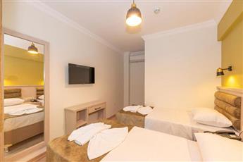 Bazaar Hotel Old City 2*