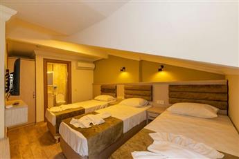 Bazaar Hotel Old City 2*