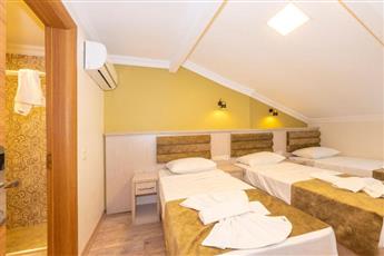 Bazaar Hotel Old City 2*