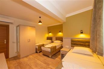 Bazaar Hotel Old City 2*