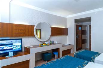 Beach Club Doganay 5*