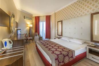 Beach Club Doganay 5*