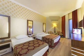 Beach Club Doganay 5*