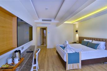 Beethoven Premium Hotel 4*