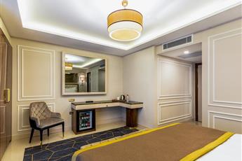 Beethoven Senfoni Hotel 4*