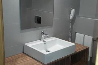 Begonville Hotel