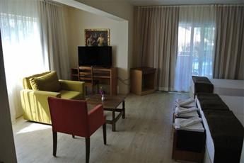 Begonville Hotel