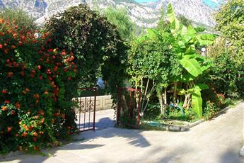 Begonya Hotel