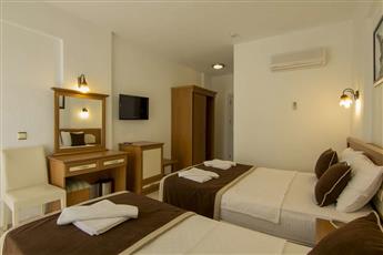 Belcekum Beach Hotel 3*