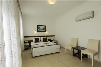 Belcekum Beach Hotel 3*