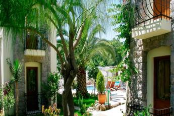 Bella Garden Hotel 4*