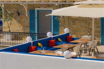 Bellazure Hotel