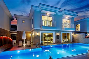 Bellis Deluxe Hotel Special Rooms