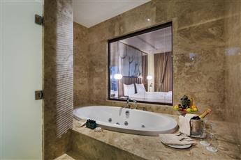 Bellis Deluxe Hotel Special Rooms