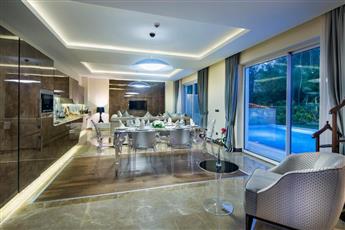 Bellis Deluxe Hotel Special Rooms