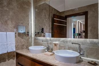 Bellis Deluxe Hotel Special Rooms