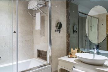 Bellis Deluxe Hotel Special Rooms