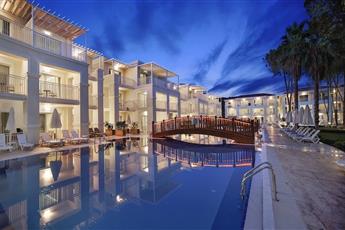 Bellis Deluxe Hotel