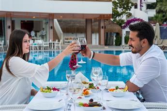 Bendis Beach Hotel 4*